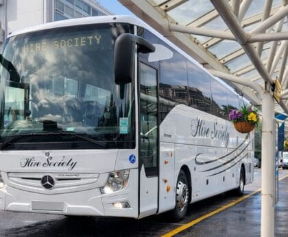 Airport Coach Hire at Glasgow Airport - Hire Society