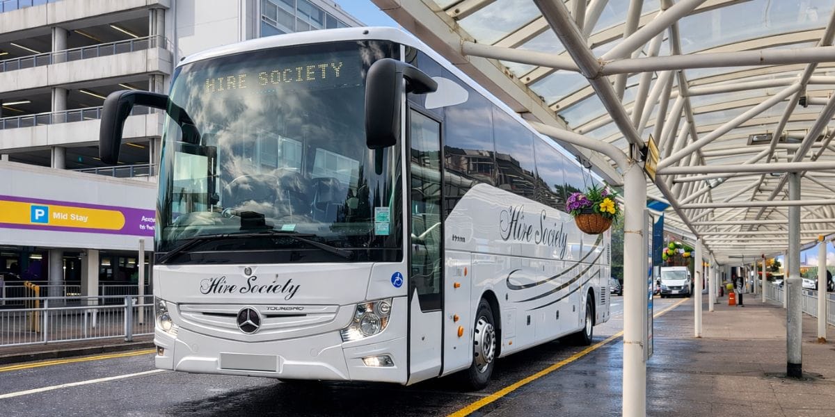 Airport Coach Hire at Glasgow Airport - Hire Society